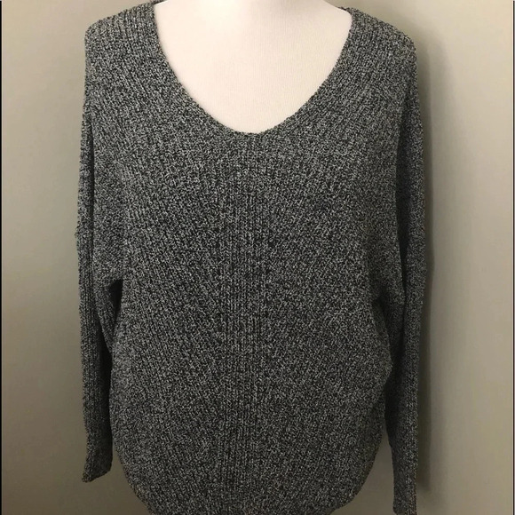 💜rag poets sweater💜 - Picture 1 of 8